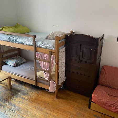 Diwan Hostel Tbilisi ภายนอก รูปภาพ