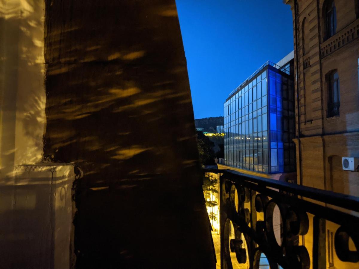 Diwan Hostel Tbilisi ภายนอก รูปภาพ