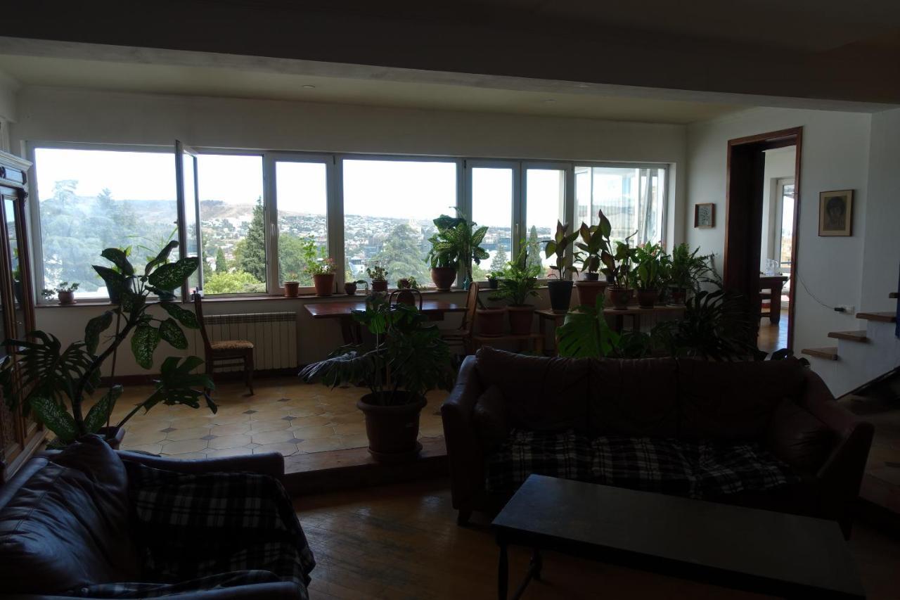 Diwan Hostel Tbilisi ภายนอก รูปภาพ