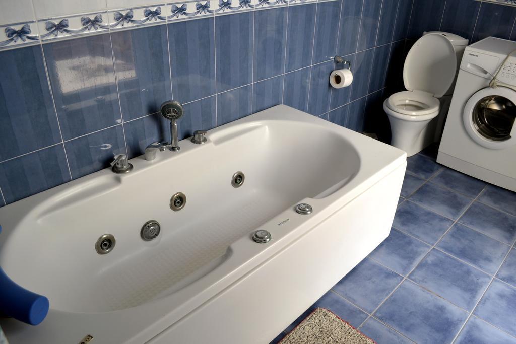 Diwan Hostel Tbilisi ภายนอก รูปภาพ