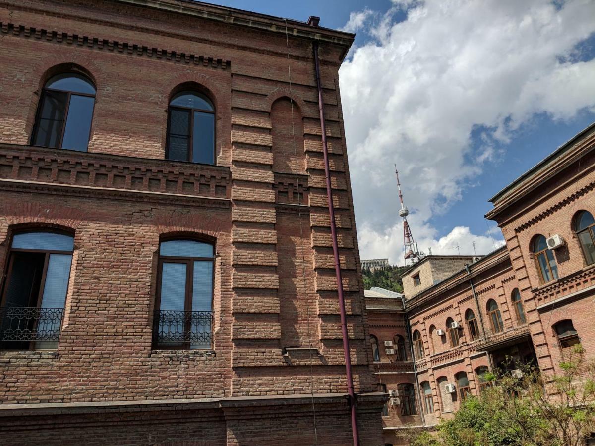 Diwan Hostel Tbilisi ภายนอก รูปภาพ