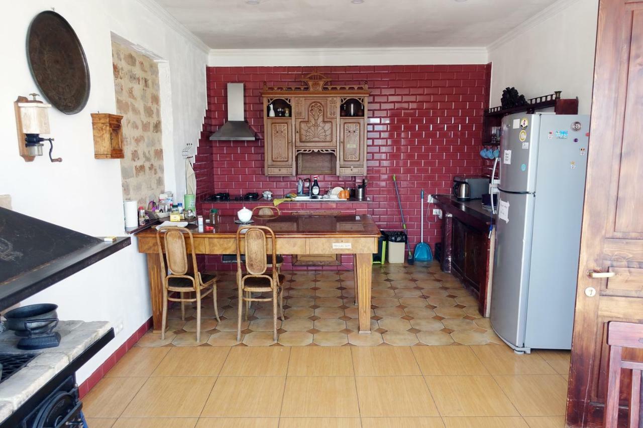 Diwan Hostel Tbilisi ภายนอก รูปภาพ
